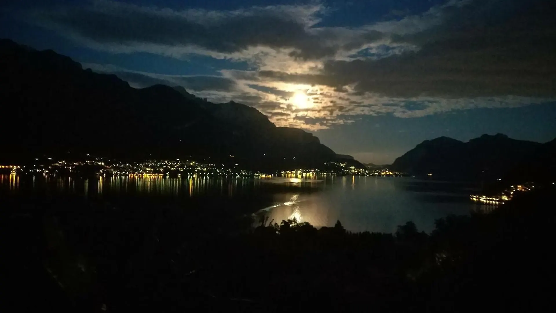 Apartment A Lago Private Beach And Parking Oliveto Lario