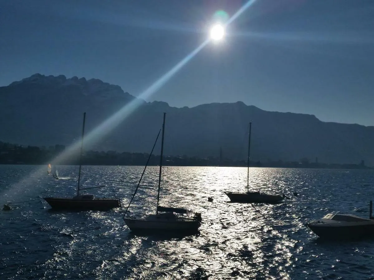 Apartment A Lago Private Beach And Parking Oliveto Lario