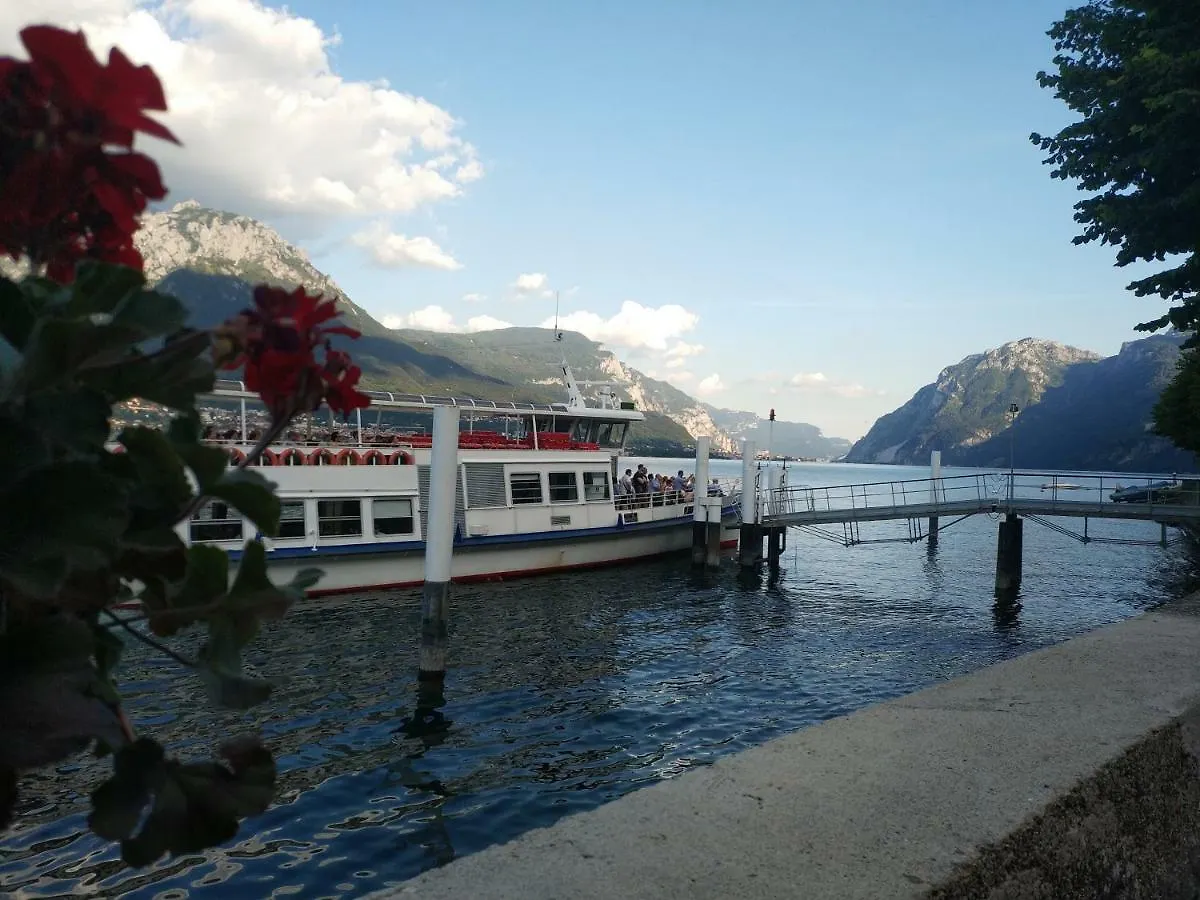Apartment A Lago Private Beach And Parking Oliveto Lario Italy