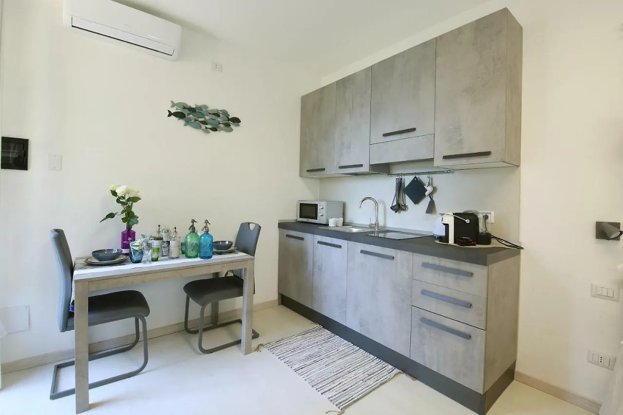 Apartment A Lago Private Beach And Parking Oliveto Lario