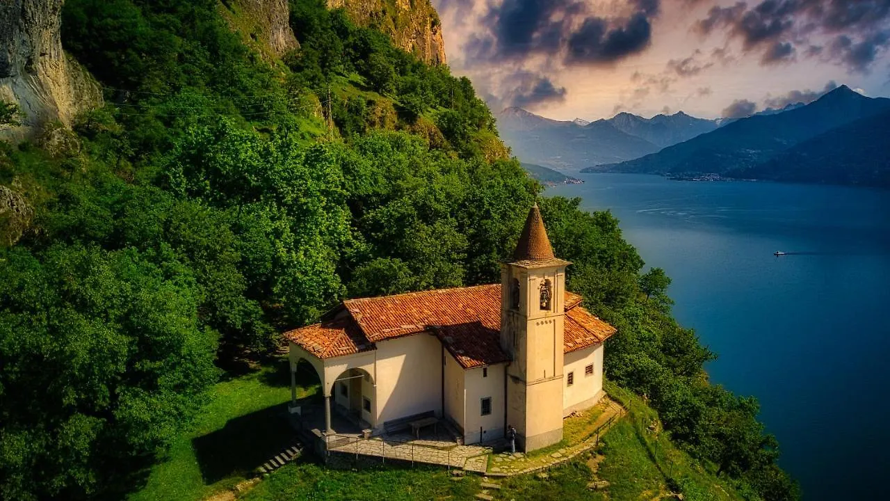 Apartment A Lago Private Beach And Parking Oliveto Lario